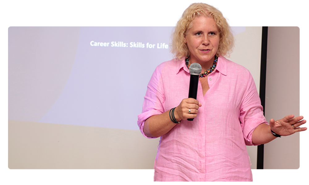 Susanne Speaking-1